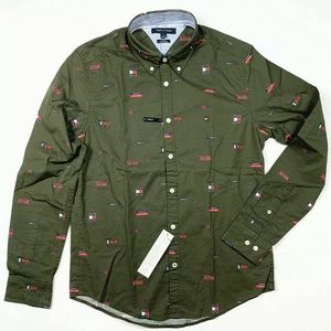 TOMMY HILFIGER MENS XS BUTTON DOWN DRESS SHIRT NWT